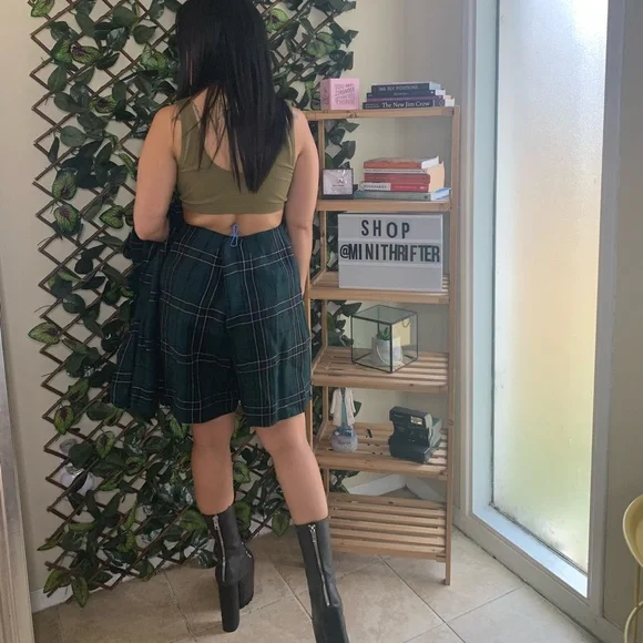 Valerie Stevens Set - Picture 4 of 9